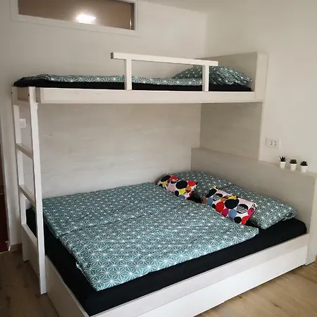 M&j's In The Centre Of *